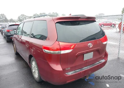 2011 Toyota Sienna Xle V6 из США, поврежденный, VIN 5TDYK3DCXBS001286
